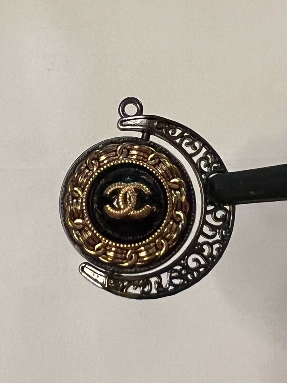 💋Authentic Chanel Crescent Moon Twin Sided Pendant ✅